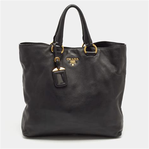 prada tote shopper large pebbled vitello daino leather black|Prada vitello daino shopper tote.